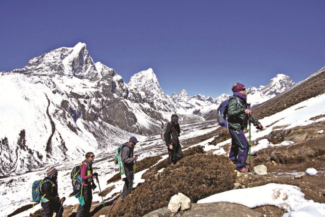 सगरमाथा क्षेत्र पुग्ने पर्यटकको सङ्ख्या ८४ प्रतिशतले बढ्यो