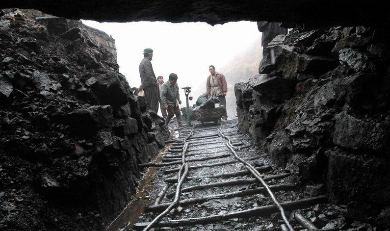 चीनको एक कोइला खानीमा आगलागी, १६ जनाको ज्यान गयो