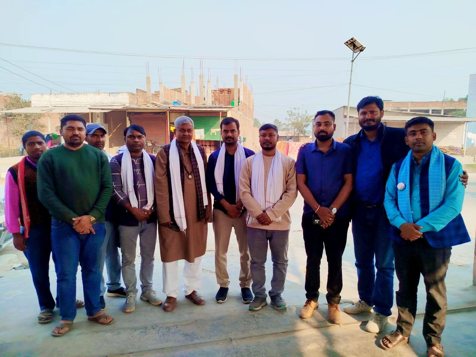 सर्लाही–४ मा जसपा नेपालका उम्मेदवार रामेश्वर राय यादवसँग युवा परिचालनबारे रणनीतिक छलफल